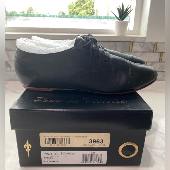 Pour la Victoire shoes - Picture 2 of 6